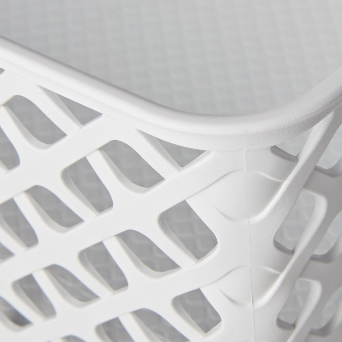 (6 pack) Mainstays Small White Decorative Plastic Storage Basket, 10 in x 7.9 in x 4 in