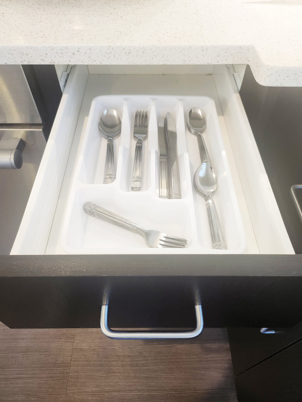 (4 pack) Mainstays 49 Piece Elena Adult Stainless Steel Flatware and Organizer Tray Value Set Silver, Service for 8